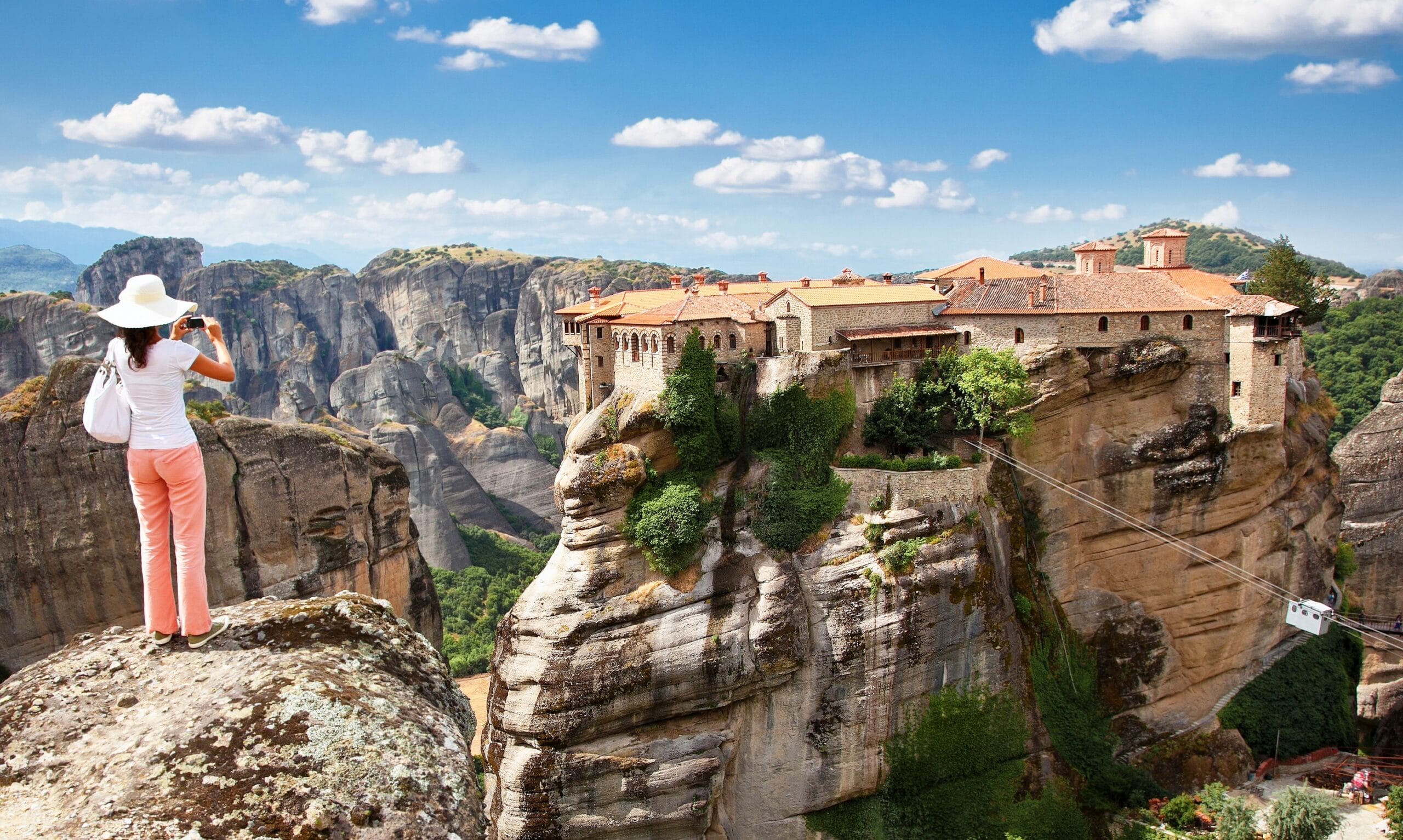 1-Day Meteora Tour from Athens – Discover the Marvels of Meteora