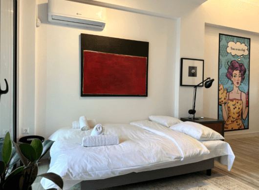 Sky suite 6 – Picasso Duplex with Acropolis View