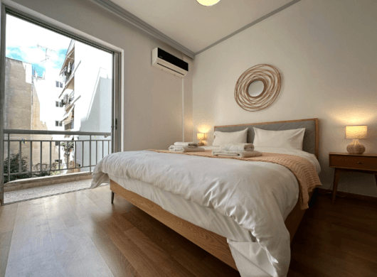 A7 Luxury Boutique Apartment in Thiseio