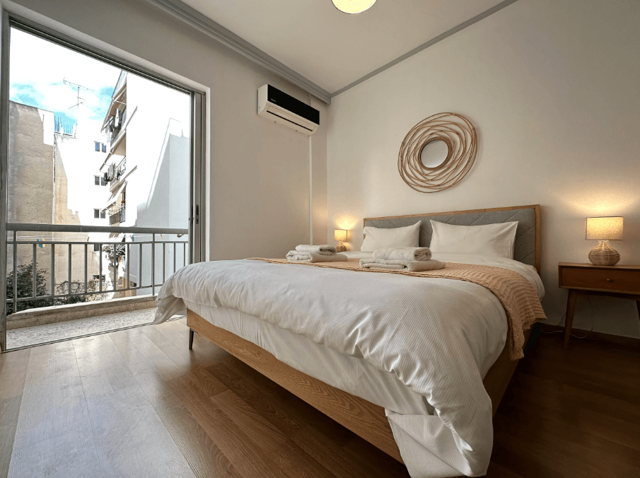 A7 Luxury Boutique Apartment in Thiseio