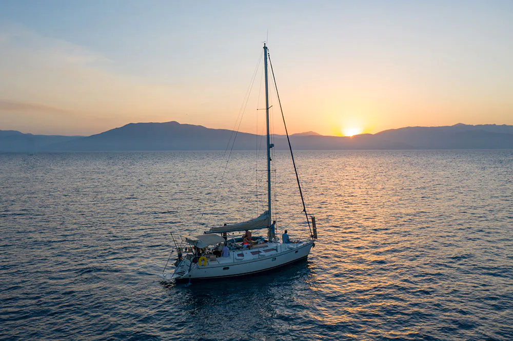 SEASIDE SERENITY: SEMI- PRIVATE CRUISE FROM NAFPLION