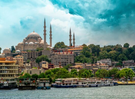 ΑΠΟ ΤΟΝ ΒΟΣΠΟΡΟ ΣΤΟΝ ΟΥΡΑΝΟ ΤΗΣ ΚΑΠΠΑΔΟΚΙΑΣ