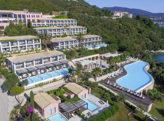 IONIAN BLUE HOTEL 5* ΜΕ ΤΟ Ι.Χ. ΣΑΣ