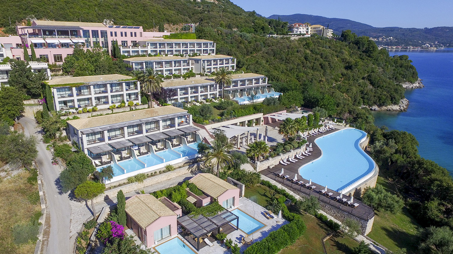 IONIAN BLUE HOTEL 5* ΜΕ ΤΟ Ι.Χ. ΣΑΣ