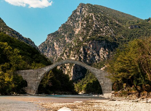 ΟΜΑΔΙΚΟ ΤΑΞΙΔΙ: ΤΖΟΥΜΕΡΚΑ – ΠΑΣΧΑ ΣΤΑ ΒΟΥΝΑ ΤΗΣ ΗΠΕΙΡΟΥ